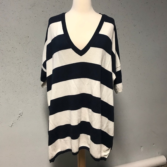 Moon Collection Tops - Boutique Navy and Cream Tunic